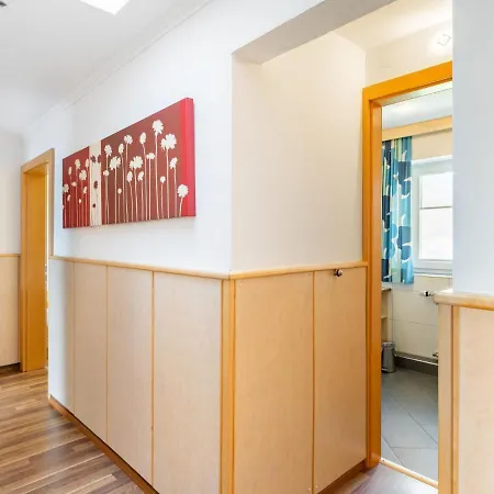 Rupertus.3 Apartment *